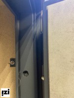 ВХОДНЫЕ ДВЕРИ STR-61 покрытия Софт Олива зеркало дверь квартирная