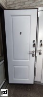 Входные двери Антарес Дверь « Бруно с металлическими филенками »