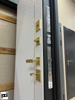 Входные двери Галлея Грин Золото двери для квартиры