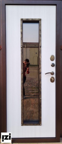 Входные двери  Джулия нестандарт Нестандарт Толщина полотна  94 мм Размер дверей  2050 х 1100 – под заказ; 2050 х 1200 – в наличии; 2050*1300 в наличии; 2200 х 960 – в наличии; 2200 х 1100 – под заказ; 2200 х 1200 – в наличии; 2200 х 1300 – под зака