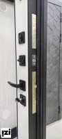 Входные металлические двери ЛАЙН лофт графит зеркало, Дверь для квартиры