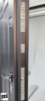 Входные металлические двери ЭКСТРА КАЛИПСО ВИД ВНЕШНЕЙ ОТДЕЛКИ: Дуб шоколад, Дверь для квартиры