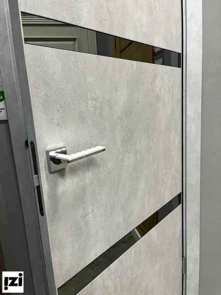 Двери Порта-55 4AF Цвет-Grey Art Snow Art  Алюминиевая кромка с 4-х сторон!! стекло: Mirox Grey (зеркало графит)