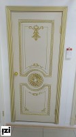 Межкомнатные двери Версаль эмаль слоновая кость / патина золото (погонаж обычный) глухая